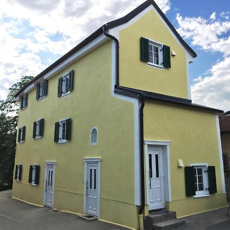 Haus Am Eck - Gaestehaus Und Appartements Altötting Εξωτερικό φωτογραφία