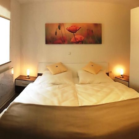 Haus Am Eck - Gaestehaus Und Appartements Altötting Εξωτερικό φωτογραφία